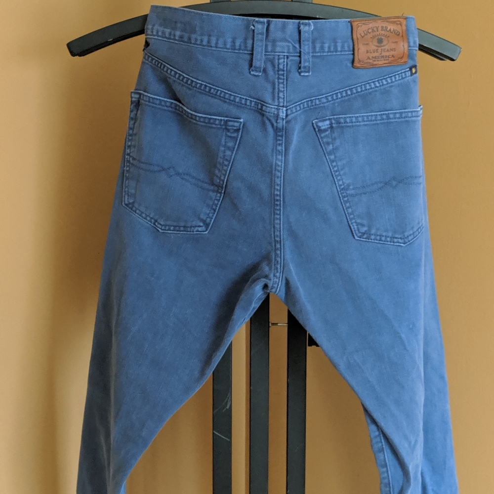 Blue jeans - Picture 5 of 6